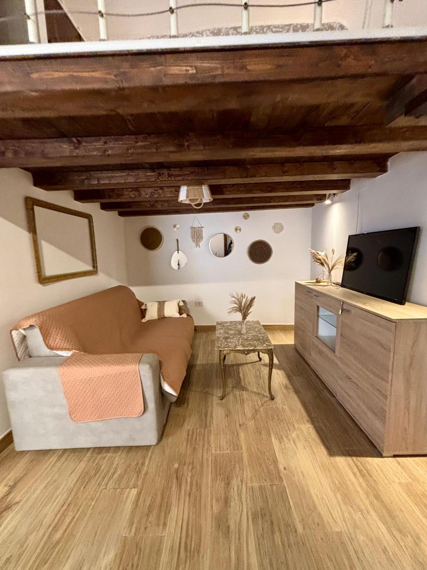 La Pergola Del Centro Apartment Бриндизи Екстериор снимка