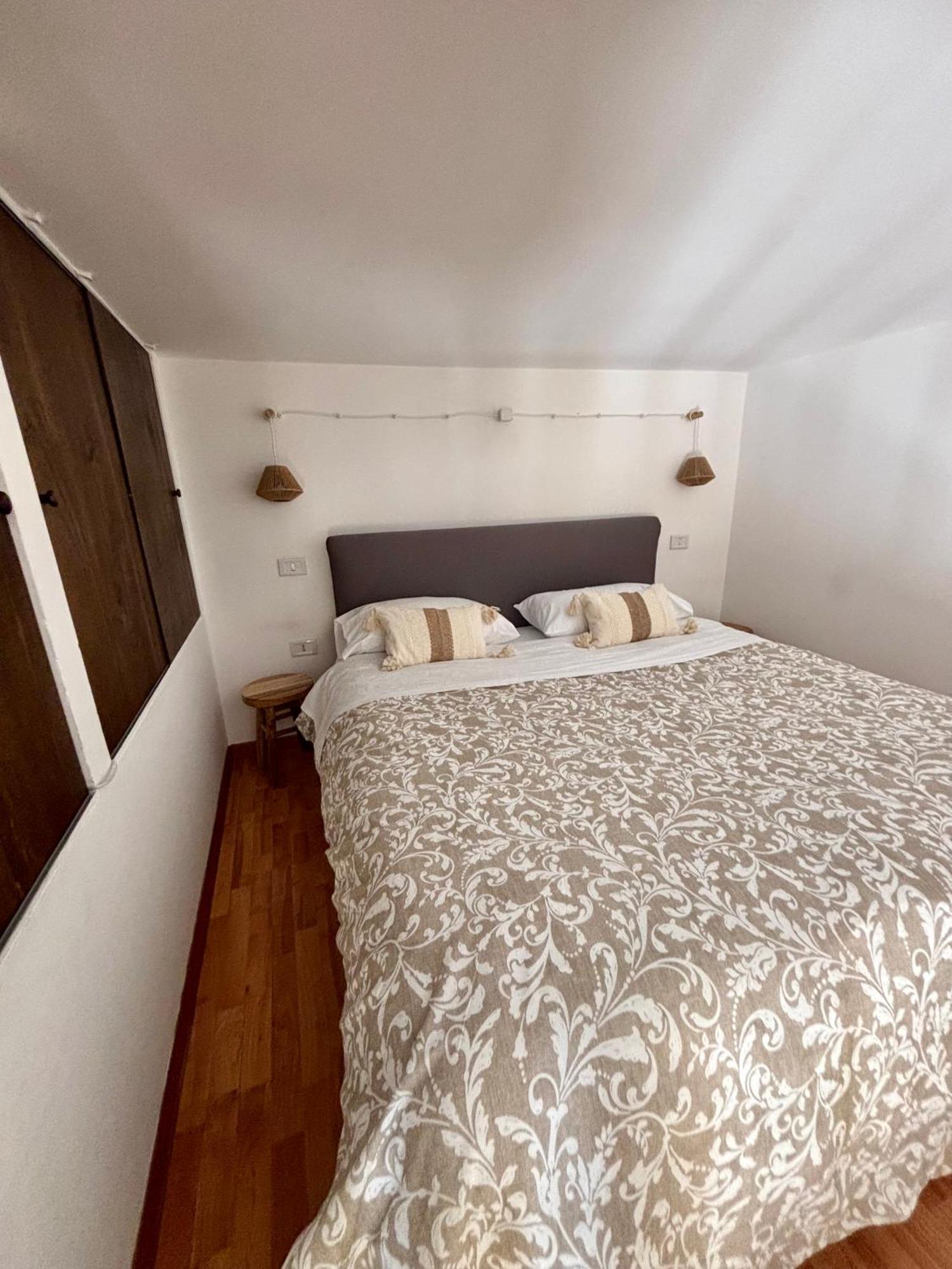 La Pergola Del Centro Apartment Бриндизи Екстериор снимка